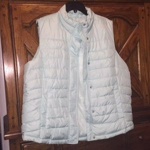 Mint Gap Puffer Vest - XXL - NWOT - great shape!